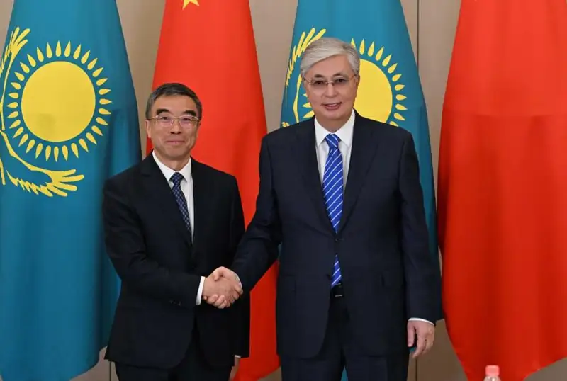 حۋاۆەي كومپانياسى قازاقستاننىڭ تەمىرجول جەلىسىن سيفرلاندىرۋعا كومەكتەسەدى