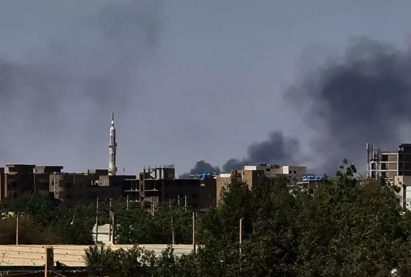 Суданда уч ҳафталик тўқнашувлар: Оқ уй санкциялар билан таҳдид қилди