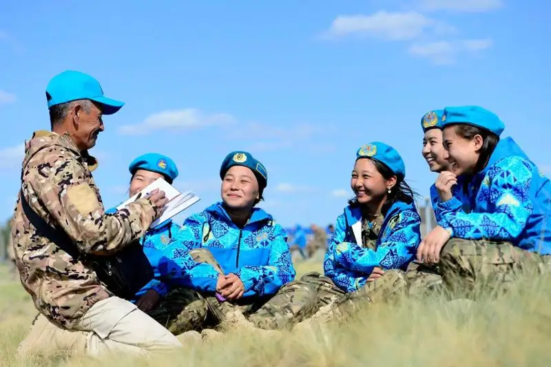 Определены первые победители конкурсов международного сбора молодежи «Айбын»
