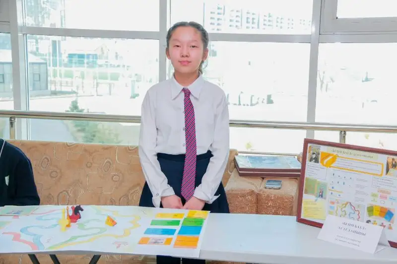 قاراعاندىلىق وقۋشى «جۋسان ءيىسى» شىعارماسى نەگىزىندە ۇستەل ويىنىن قۇراستىردى