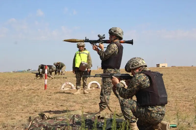 Руководители Нацгвардии прошли курс учебных стрельб в Спасске