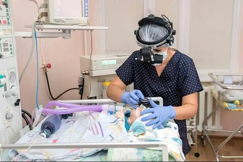 Aqtóbede náresteler kózine ota jasaıtyn jalǵyz maman bar