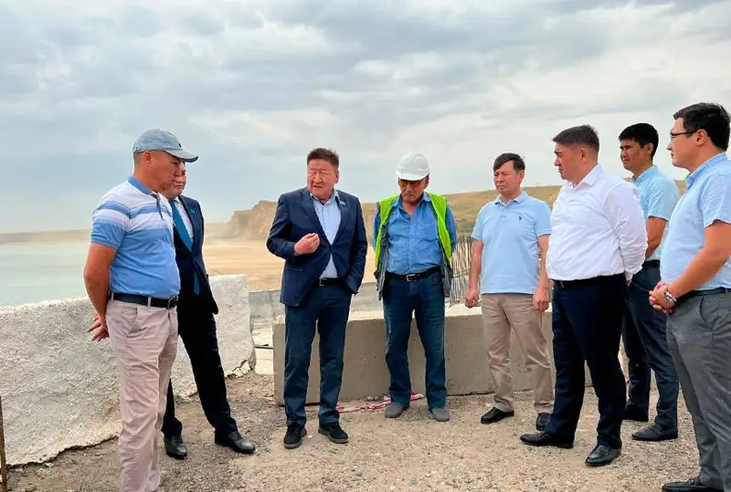 Сенатор Жамбыл облысындағы бірнеше күрделі құрылысқа қаржы бөлінуіне ықпал етпек