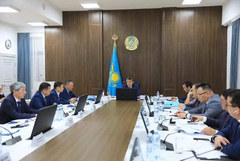 Самим активно искать потенциальных инвесторов предложил чиновникам аким Жамбылской области