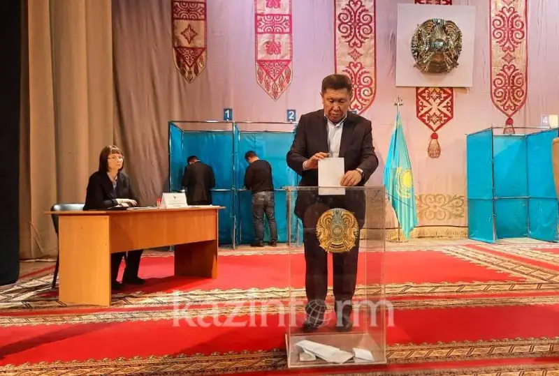 Два кандидата претендуют на место в Сенате от СКО