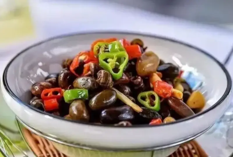 Поедание камней объявили полезным в Китае - фейк