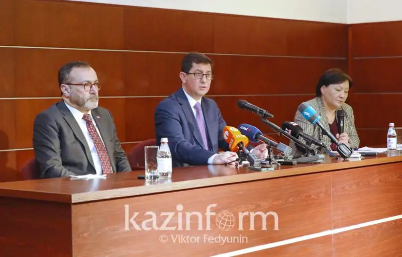 Zilzaladan zardap shekken 1,6 mln Túrkııa azamaty ýaqytsha baspanalarǵa ornalasty - Elshi