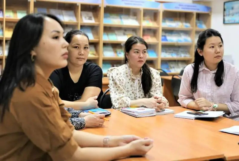 Тысячу руководителей школ нового формата подготовят в Казахстане