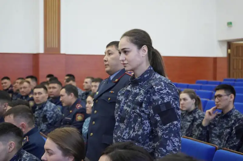 Около 60 молодых сотрудников пополнили ряды костанайской полиции