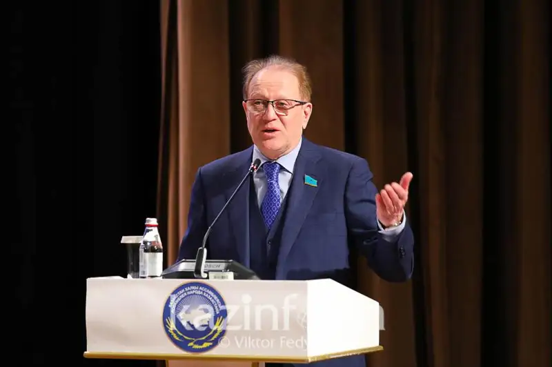 В Казахстане последовательно расширяются возможности граждан – депутат Альберт Рау