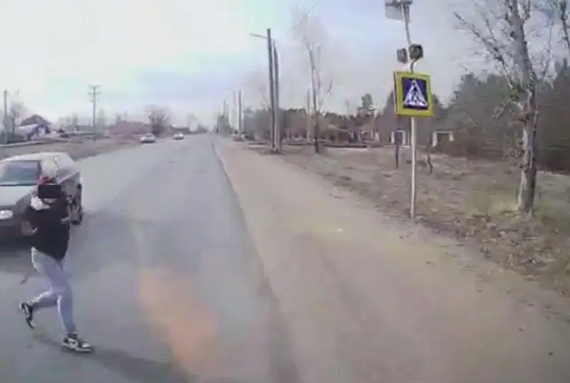 Водитель автобуса сбил 16-летнюю девочку в Петропавловске