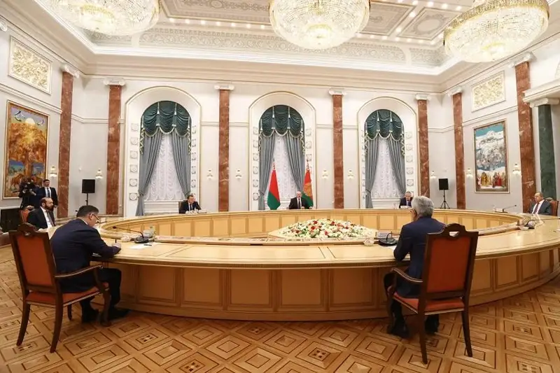 Таджикистан намерен укрепить границу с Афганистаном