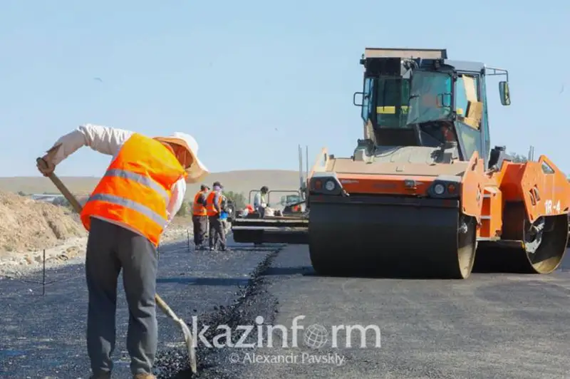 Число компаний в дорожном строительстве увеличат в Казахстане