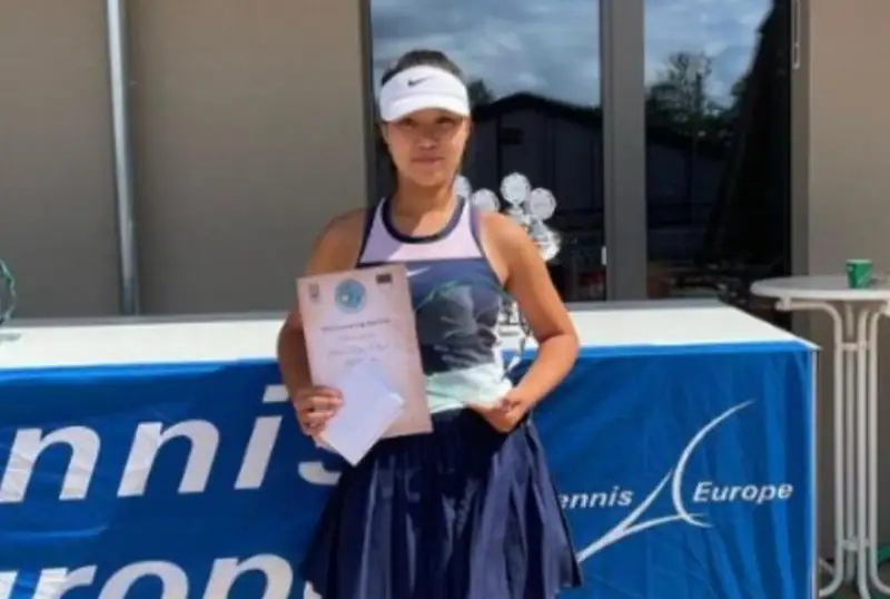 Германиядаги мусобақада қозоғистонлик ўсмир теннисчилар ғолиб чиқди