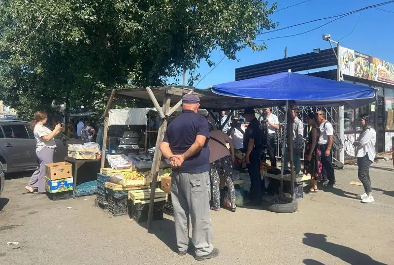 Рейды против несанкционированной торговли проводят в Семее