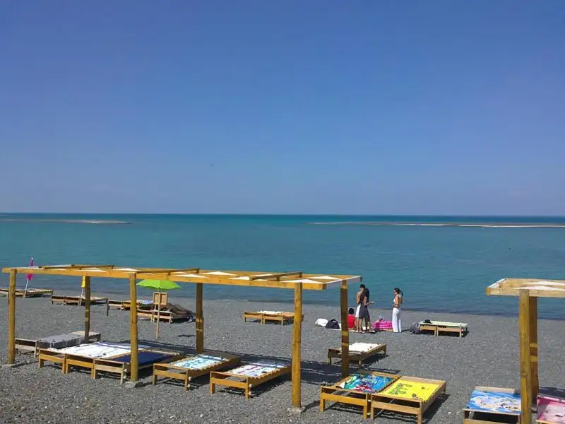 ەر-ازاماتتار كوڭىل كوتەرۋگە بەيىم كەلەدى