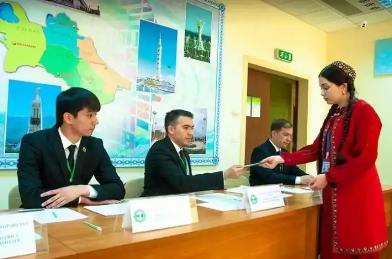 Туркманистонда Межлис депутатлари сайлови бўлиб ўтмоқда
