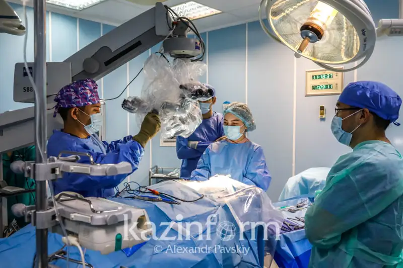 Казахстанские врачи внедрили ноу-хау в лечении поражений позвоночника