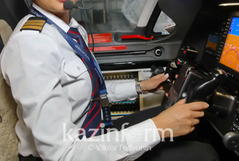 "Многие удивляются". Девушка-пилот рассказала о своей профессии