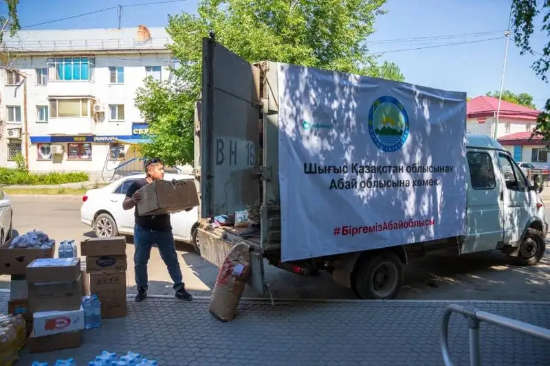 Шығыс Қазақстан халқы Абай облысына 15 тонна гуманитарлық көмек жіберді