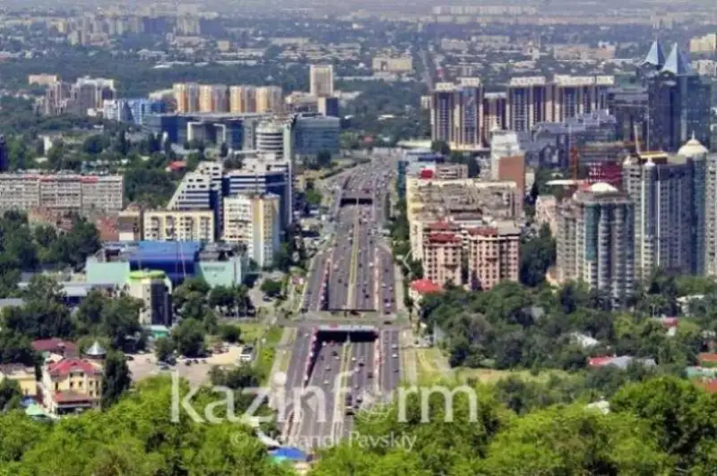 الماتىدا كەشەگى جەر سىلكىنىسىنەن عيماراتتار بۇلىنگەن جوق – ت ج د