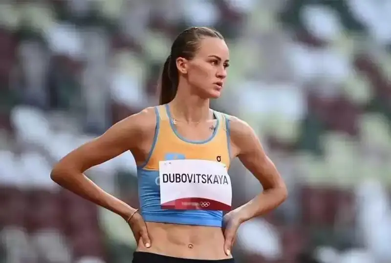 Nadejda Dýbovıtskaıa bıiktikke sekirýden Jazǵy ýnıversıadada tórtinshi oryn aldy