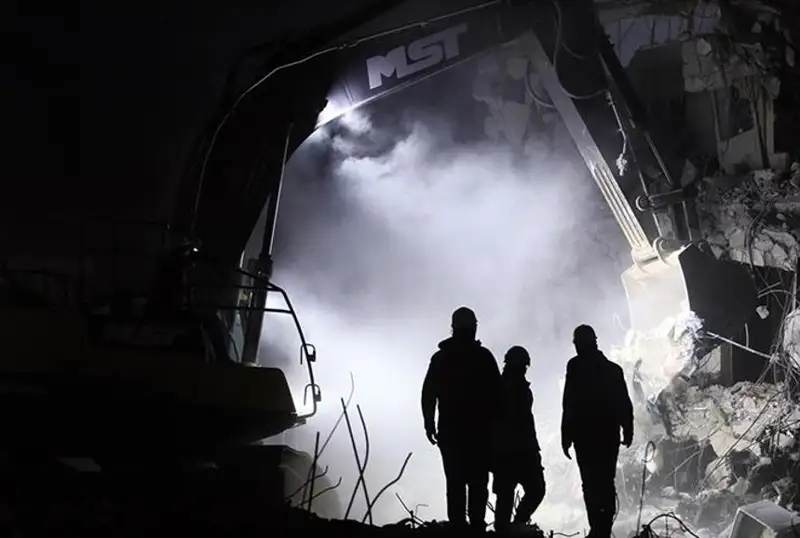 Туркияда зилзила қурбонлари сони 41 мингдан ошди