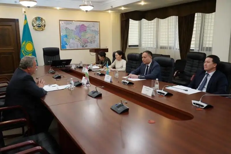 قازاقستاندا سۋدى ءتيىمدى پايدالانۋ ماسەلەسى تالقىلاندى