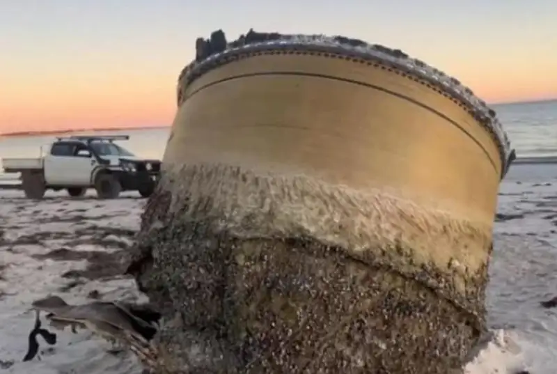 اۋستراليا جاعالاۋىنان جۇمباق كۇمبەز تابىلدى