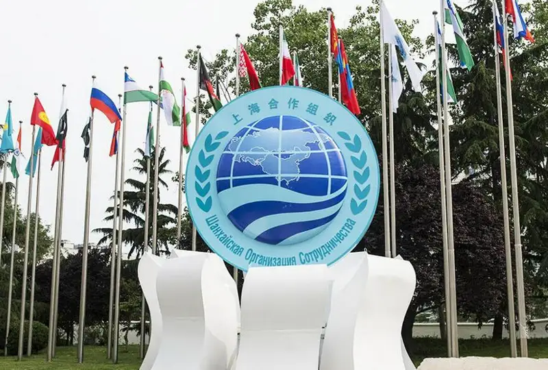 Тоқаев ШҲТда Инвестиция жамғармасини яратиш имкониятини кўриб чиқишни таклиф қилди