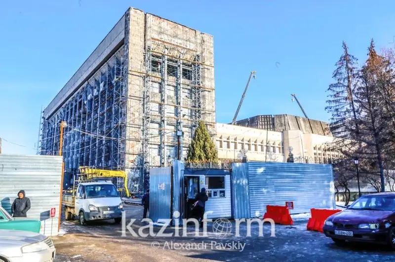 Қаңтар оқиғасы: Алматыда қираған ғимараттар қалпына келтіріліп жатыр