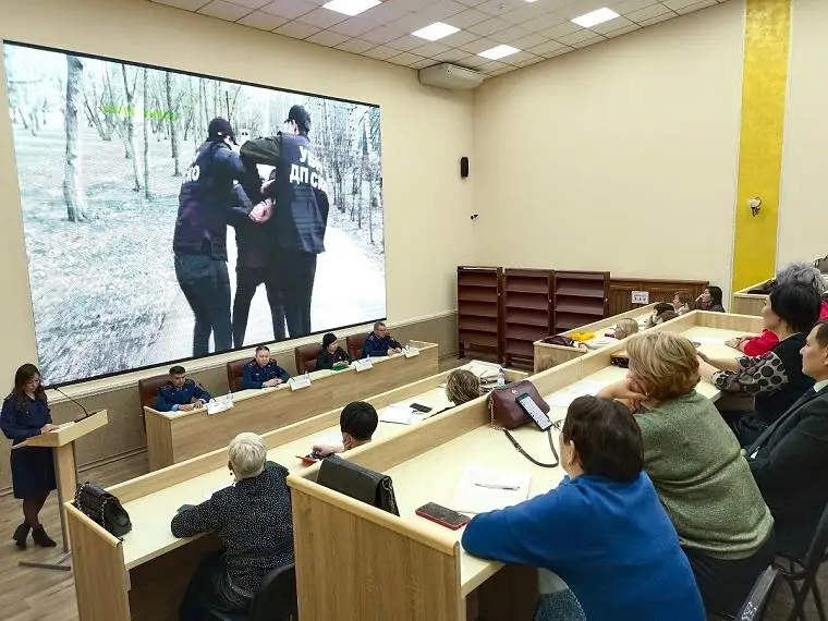 На учете в полиции Петропавловска состоят 26 подростков