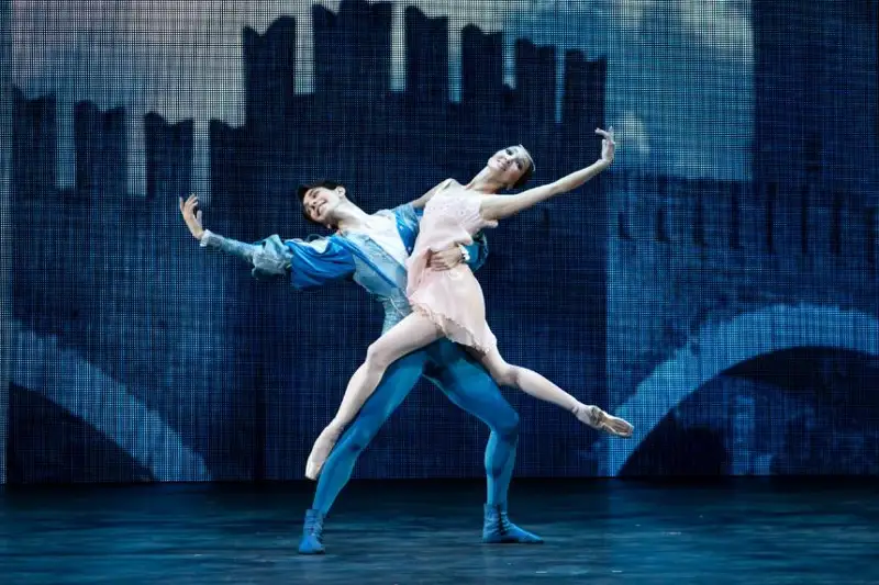Abaı atyndaǵy opera jáne balet teatrynyń solısteri halyqaralyq festıvalde dıplomant atandy