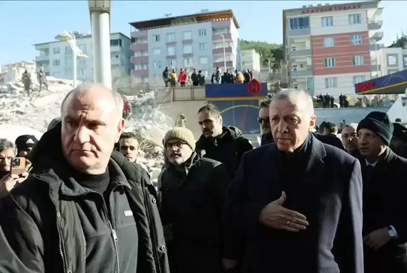 Туркиядаги зилзила қурбонлари сони 9057 нафарга етди