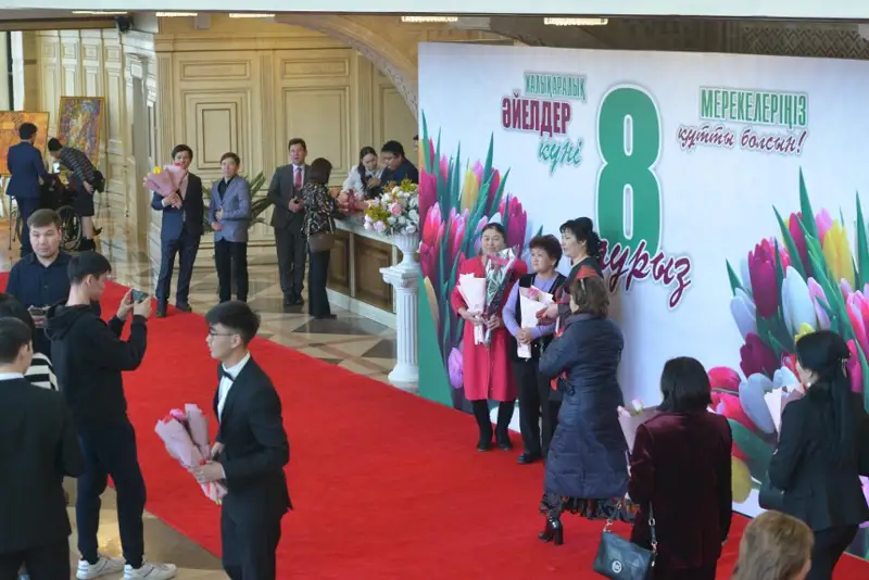 500 женщин Жетысу пригласили на торжественный прием