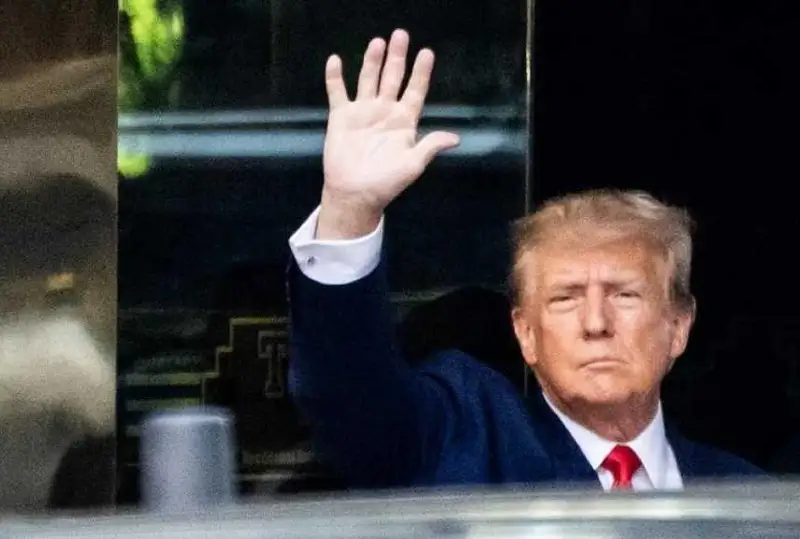 Дональда Трампа арестовали