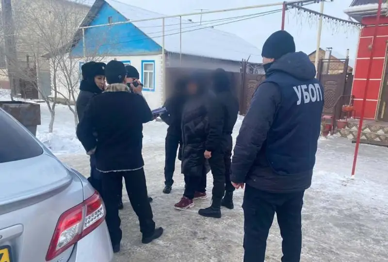 قىزىلوردادا تانىسىنان 5 ميلليون تەڭگە بوپسالاعان ايەل قۇرىقتالدى