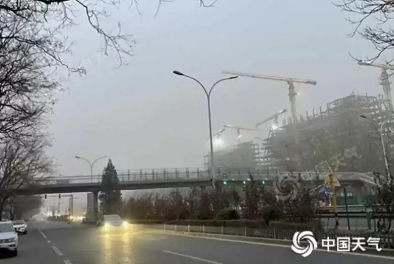 Хитой пойтахтида чанг бўрони содир бўлди