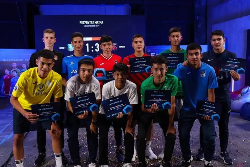 FIFA QJ League Cup jarysynda Ernazar Dúısekov top jardy
