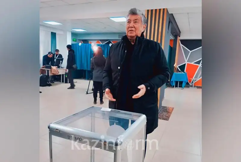 Qazir dúnıejúzi bizdiń elge qarap otyr– Nurlan Orazalın