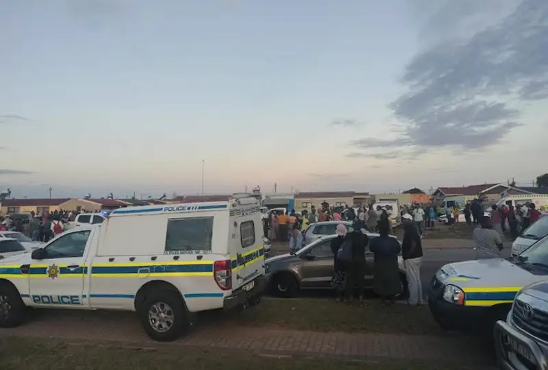 Восемь человек погибли в результате массовой стрельбы в ЮАР