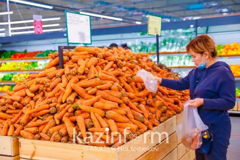 В Казахстане сформированы рекомендуемые объемы запасов лука и моркови