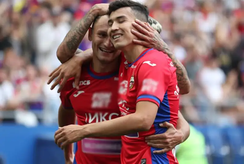 Турецкий «Бешикташ» отказался от приобретения Бахтиера Зайнутдинова