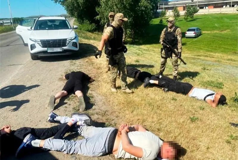 ۇلتتىق قاۋىپسىزدىك كوميتەتى وسكەمەندە قىلمىستىق توپتاردىڭ قارۋلى تەكە- تىرەسىنىڭ الدىن الدى