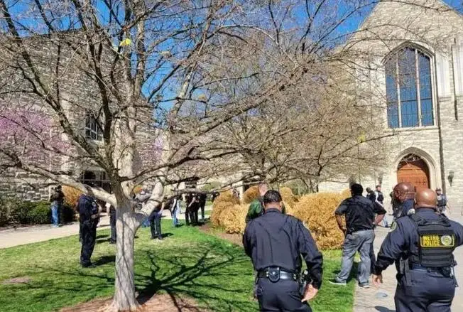 Трое детей погибли в результате стрельбы в школе в США