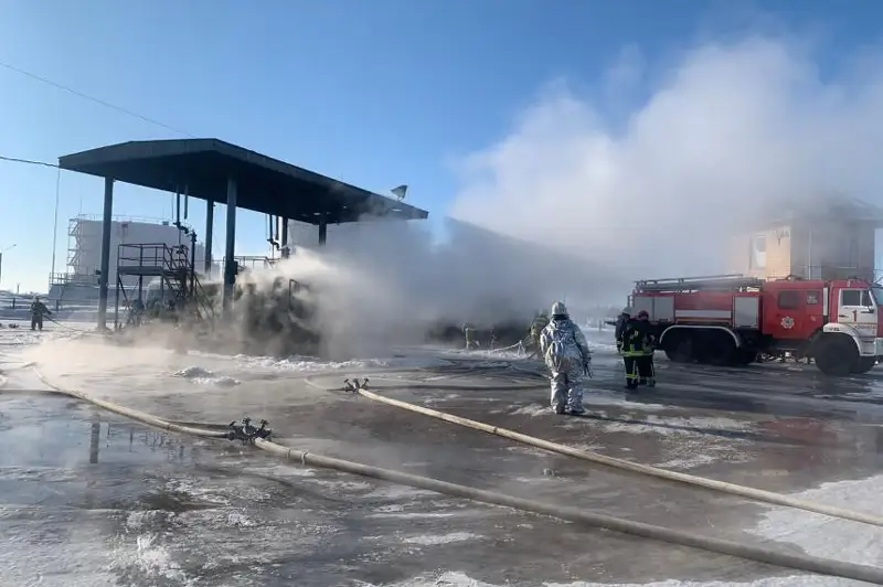 كوكشەتاۋدا جانارماي قۇيۋ بەكەتىندە جارىلىس بولىپ، وپەراتور قازا تاپتى