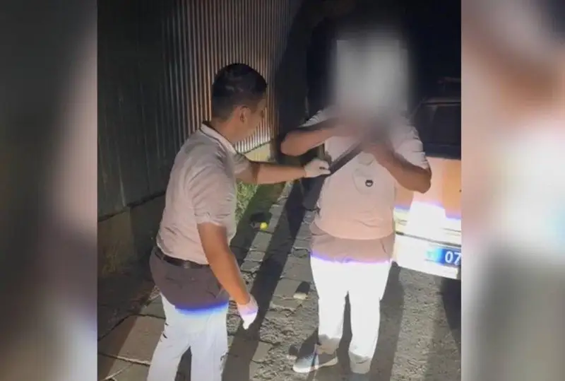 Shymkentte samokat mingen azamattan asa iri mólsherde sıntetıkalyq esirtki tárkilendi
