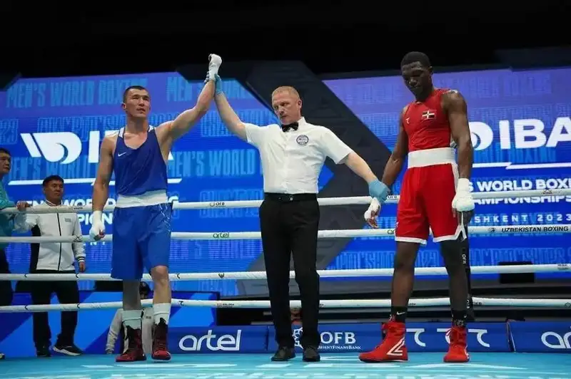 Нурқанат Райис бокс бўйича жаҳон чемпионатининг чорак финалига йўлланма олди