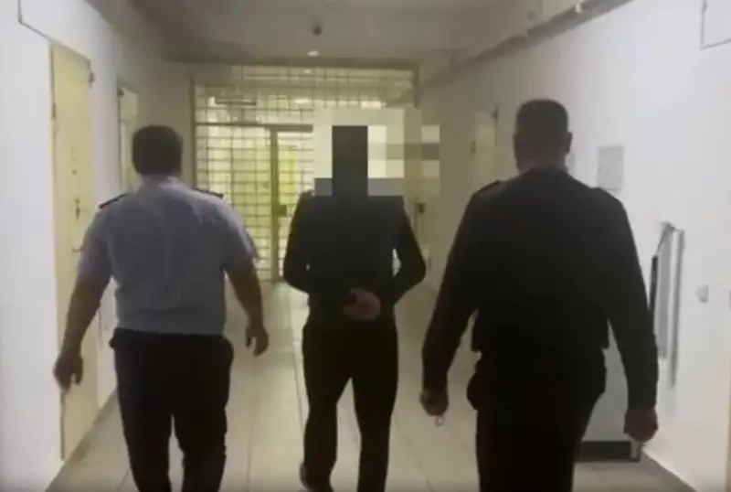 Подозреваемого в разбойном нападении задержали полицейские Туркестанской области