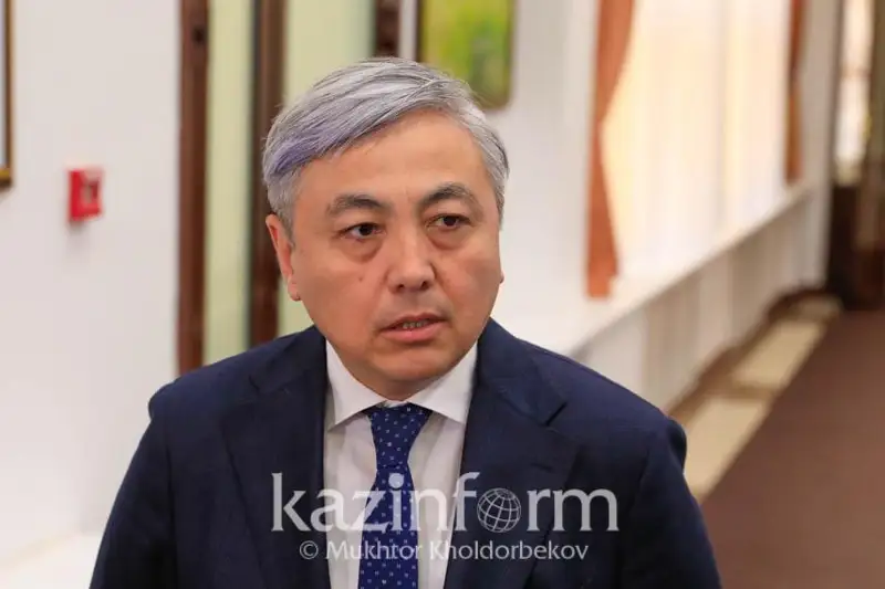 Advokat pen prokýror mártebesin teńestirý qajet – Aıdyn Bıkebaev